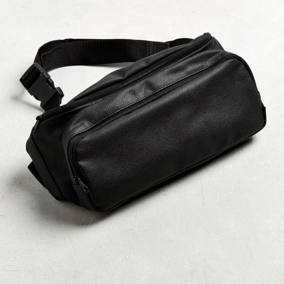uo sling bag
